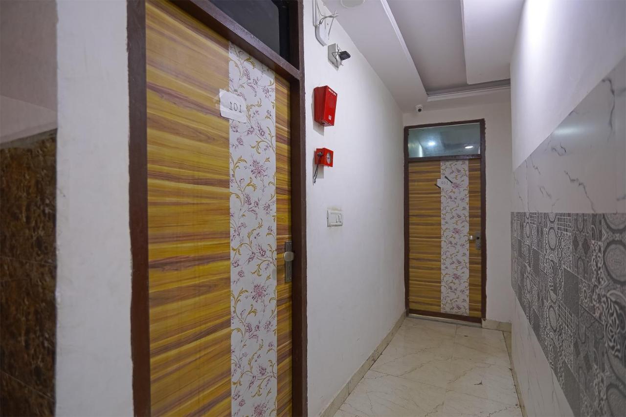 Oyo Flagship 79289 Hotel Grand Keshav Ghaziabad Eksteriør billede